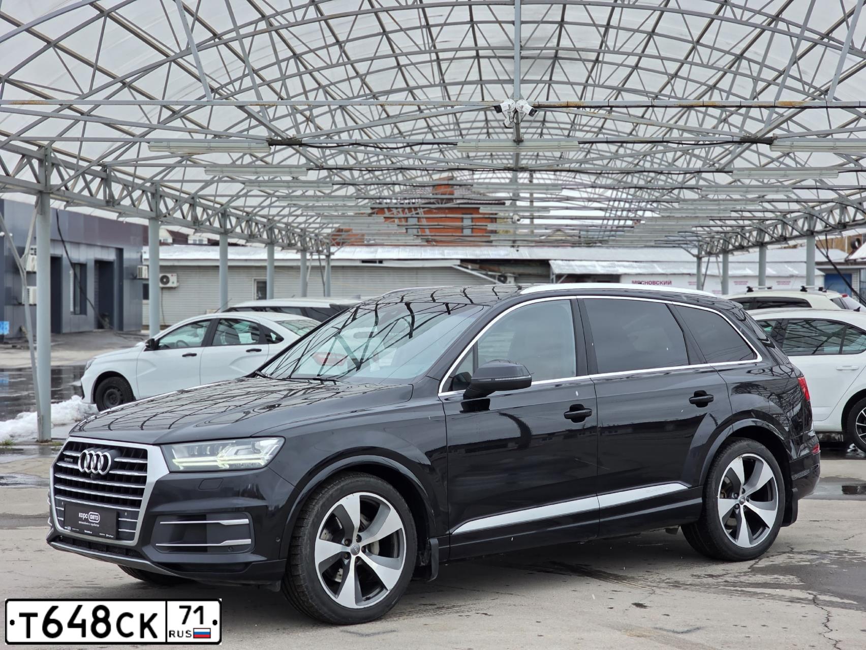 Фото автомобиля AUDI Q7, 2017 — госномер Т648СК71. Цвет: ЧЕРНЫЙ