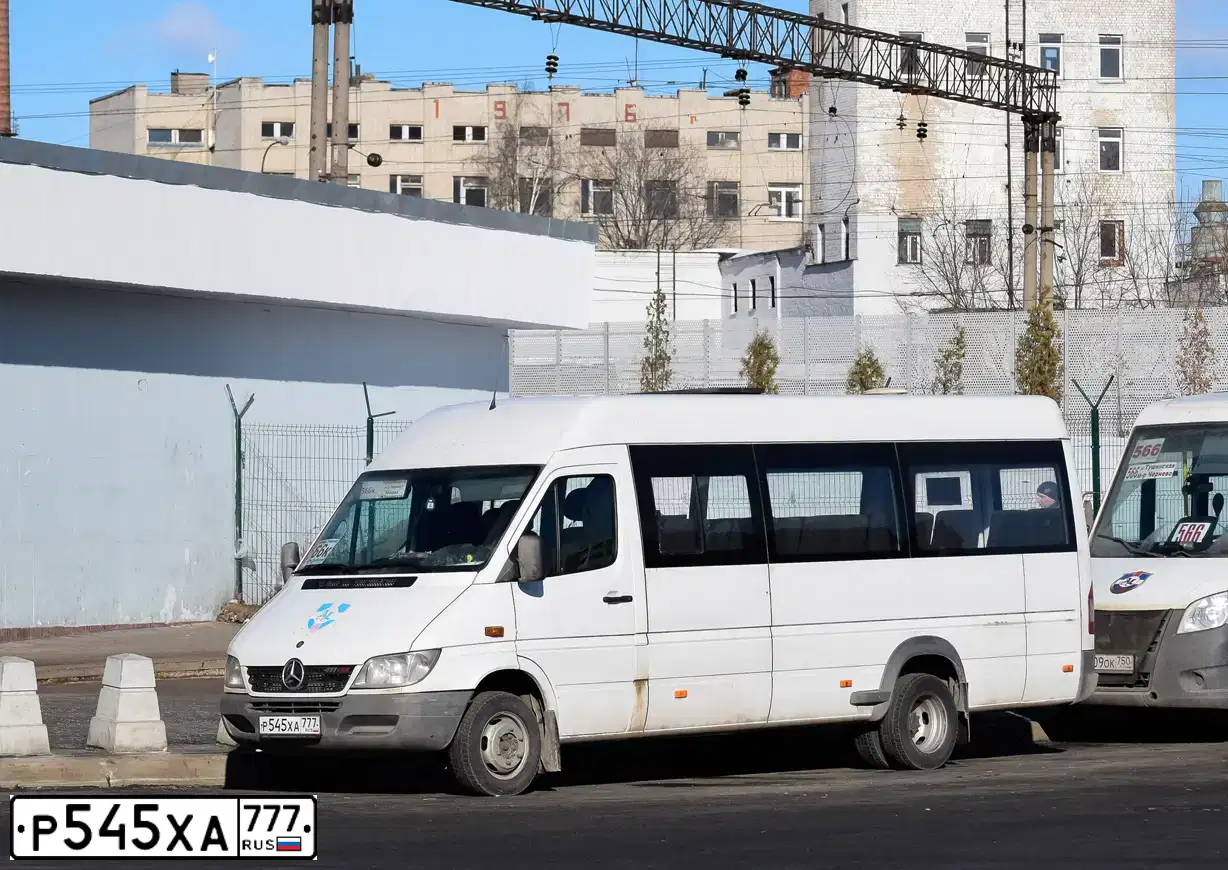 Фото автомобиля MERCEDES SPRINTER, 2015 — госномер Р545ХА777. Цвет: БЕЛЫЙ