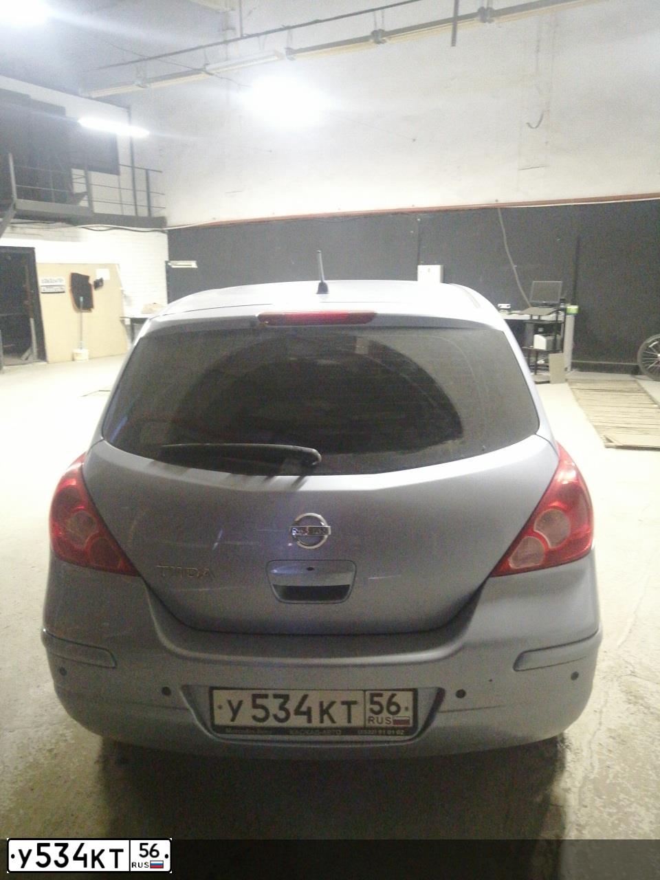 Фото автомобиля NISSAN TIIDA, 2010 — госномер У534КТ56. Цвет: СВЕТЛО-ГОЛУБОЙ