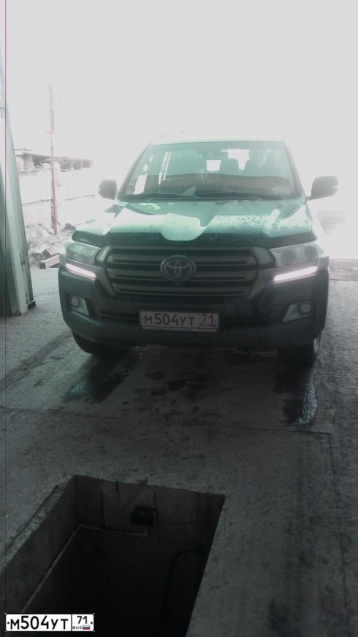 Фото автомобиля TOYOTA LANDCRUISER 200, 2016 — госномер М504УТ71. Цвет: ЧЕРНЫЙ