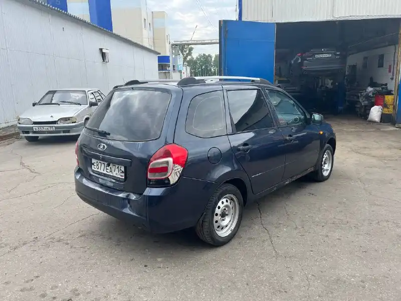 Фото автомобиля LADA KALINA, 2014 — госномер Р796КВ73. Цвет: Серо-Синий