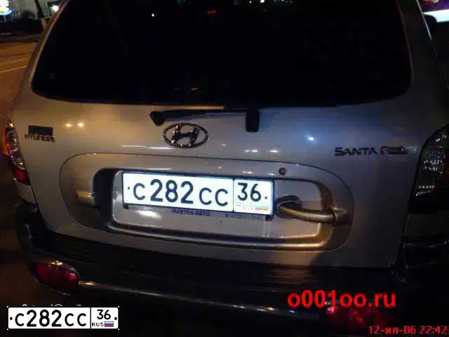 Фото автомобиля ХЕНДЭ SАNТА FЕ 2.7 GLS, 2006 — госномер С282СС36. Цвет: ЧЕРНЫЙ