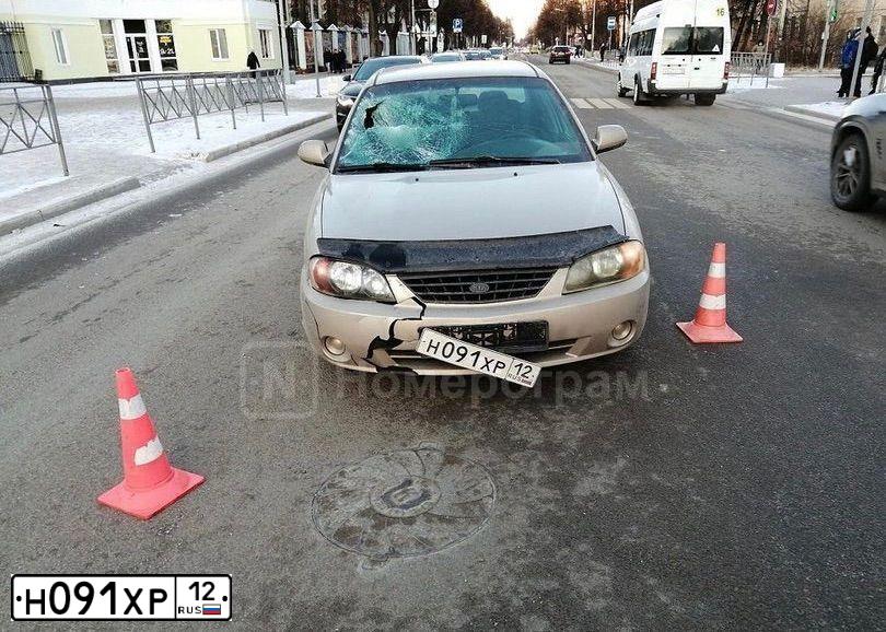 Фото автомобиля KIA SPECTRA, 2007 — госномер Н091ХР12. Цвет: Золотисто-бежевый