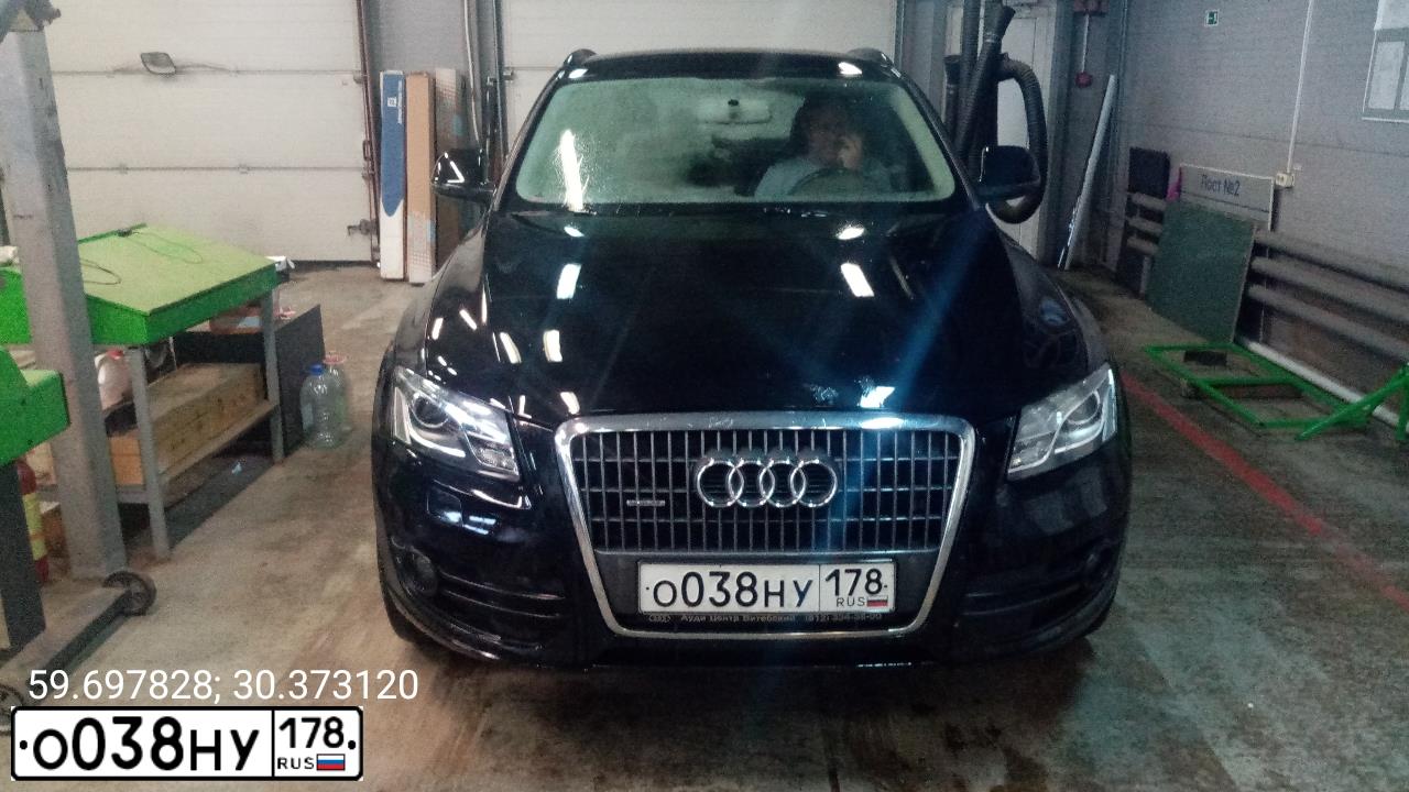 Фото автомобиля AUDI Q5, 2010 — госномер О038НУ178. Цвет: ЧЕРНЫЙ