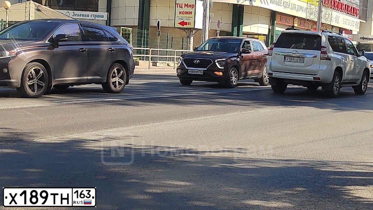 Фото автомобиля RENAULT DUSTER, 2017 — госномер К512ОО716. Цвет: Коричневый