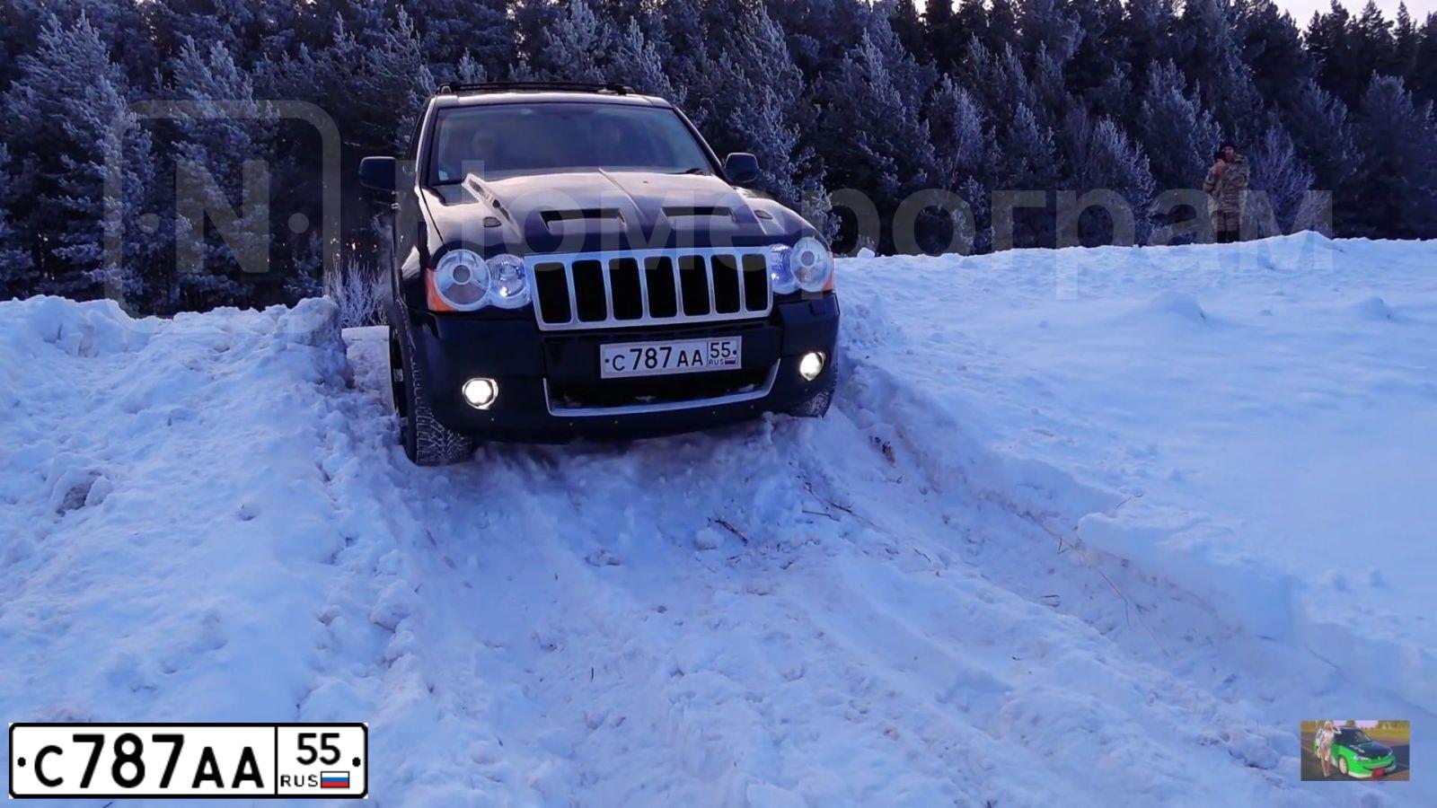 Фото автомобиля JEEP GRAND CHEROKEE, 2008 — госномер Х151ЕУ72. Цвет: ЧЕРНЫЙ