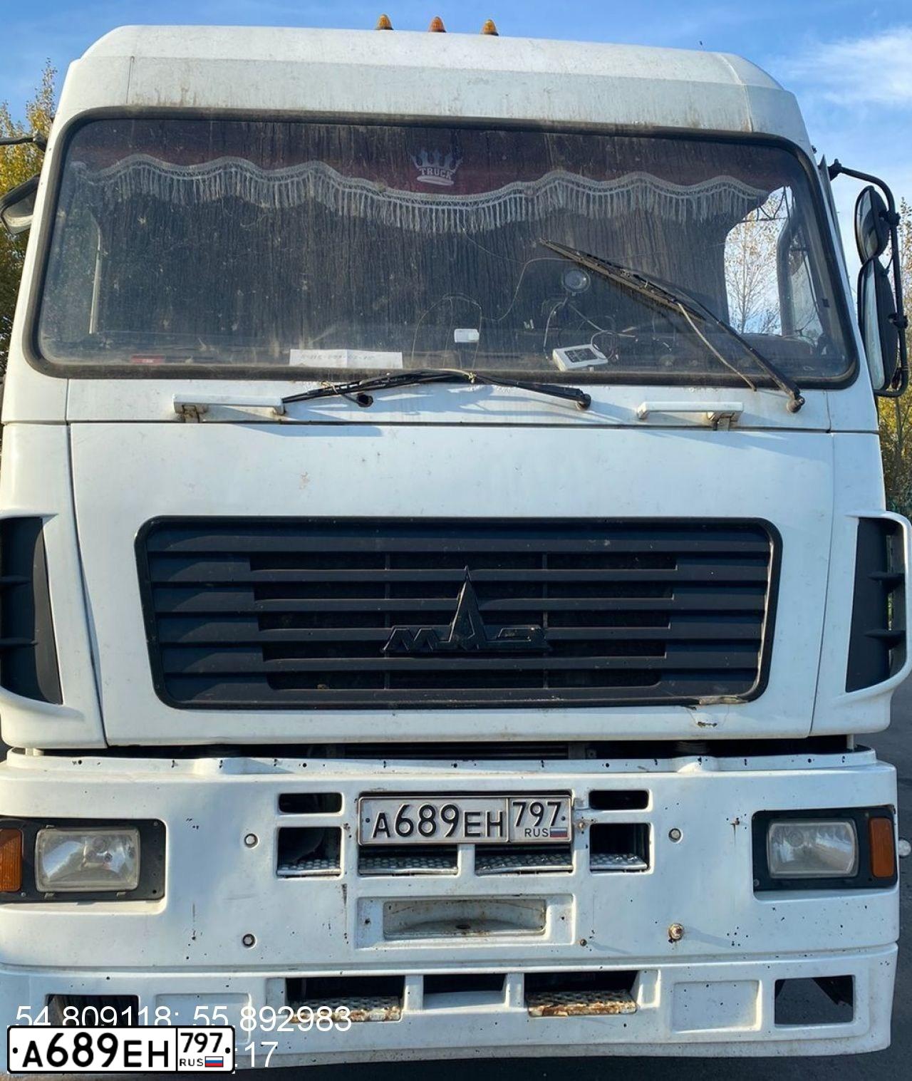 Фото автомобиля MAZ 5440 /4X2/, 2012 — госномер А689ЕН797. Цвет: Белый