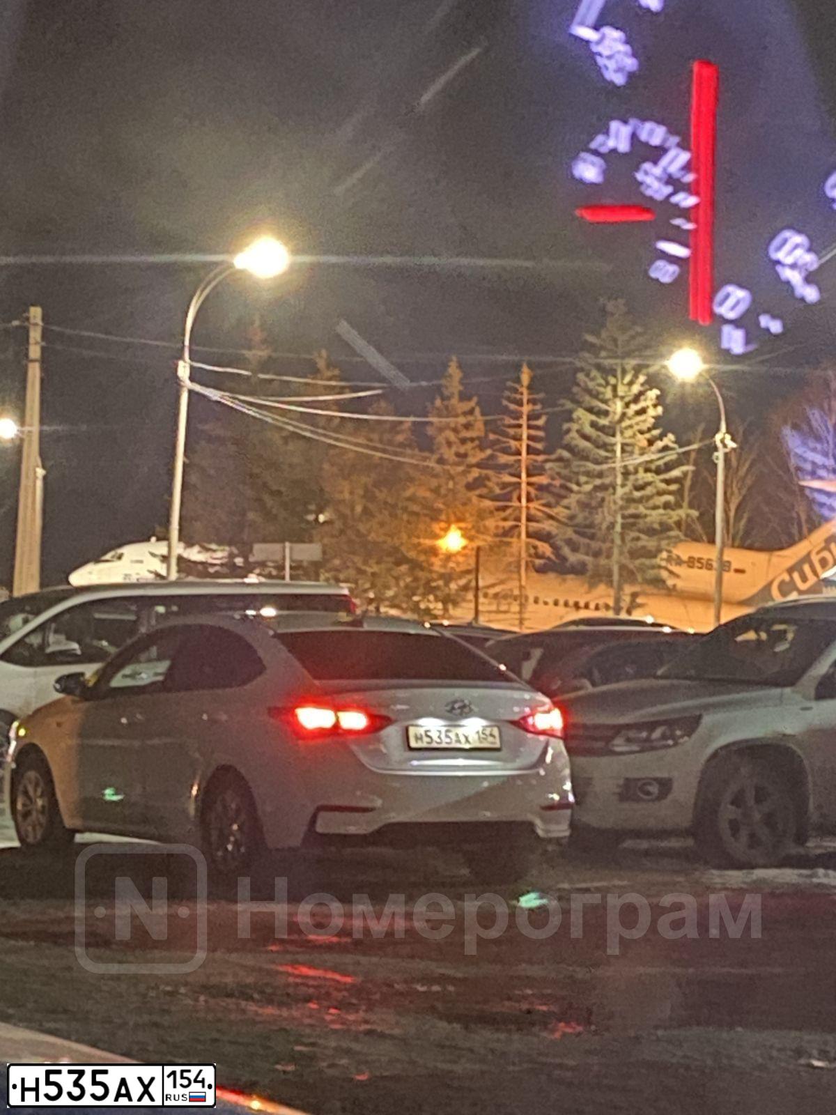 Фото автомобиля HYUNDAI SOLARIS, 2018 — госномер Н535АХ154. Цвет: БЕЛЫЙ