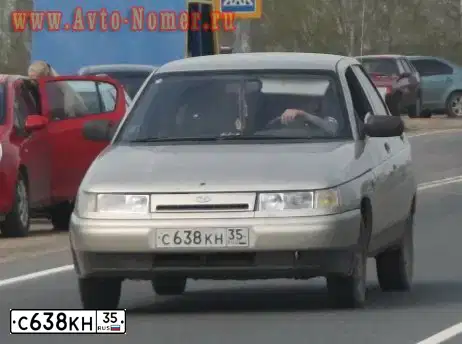 Фото автомобиля LADA 2110, 2000 — госномер С638КН35. Цвет: БЕЛЫЙ