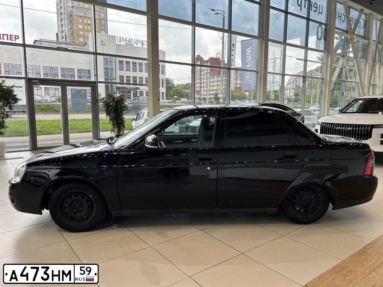 Фото автомобиля LADA 2170 PRIORA, 2011 — госномер А473НМ159. Цвет: Сине-Черный