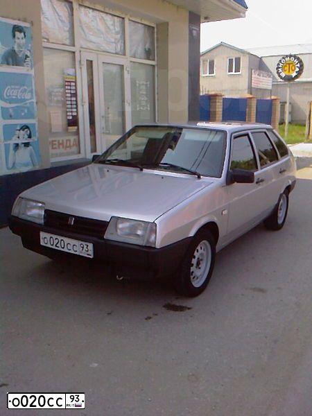 Фото автомобиля LADA 2107, 2004 — госномер А799АА123. Цвет: ЯРКО-БЕЛЫЙ