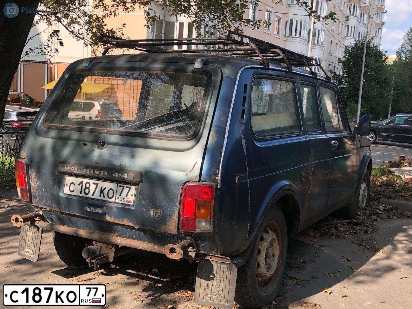 Фото автомобиля LADA 2129 NIVA, 1995 — госномер С187КО77. Цвет: СИНИЙ