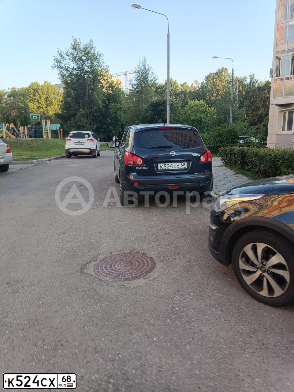 Фото автомобиля NISSAN QASHQAI, 2008 — госномер К777НО68. Цвет: Темно-синий