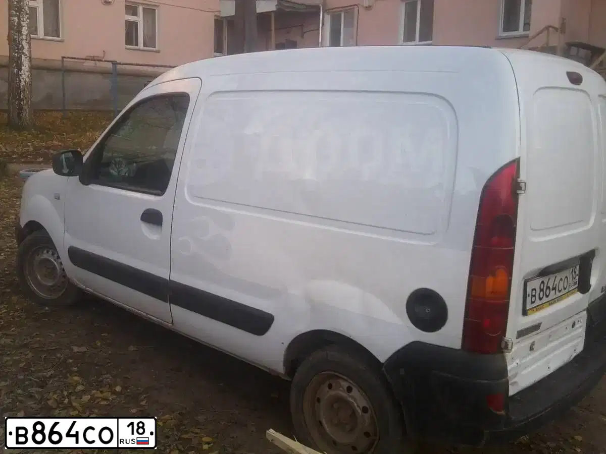 Фото автомобиля RENAULT KANGOO, 2006 — госномер Р959АО32. Цвет: БЕЛЫЙ