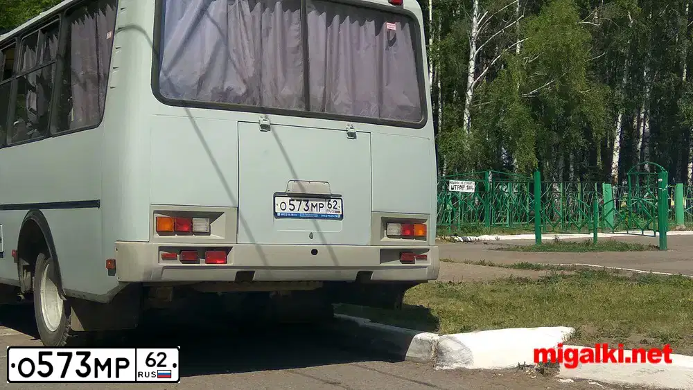 Фото автомобиля ПАЗ 32053, 2013 — госномер О573МР62. Цвет: ЦВ СХ А61 ПО ГОСТ Р 50574-2019