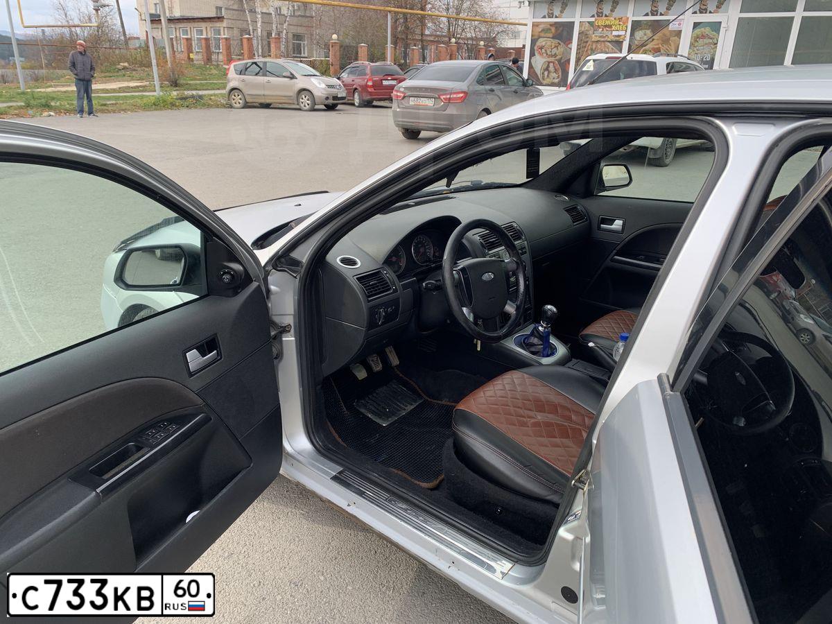 Фото автомобиля FORD MONDEO, 2001 — госномер М512ВН774. Цвет: СЕРЕБРИСТЫЙ