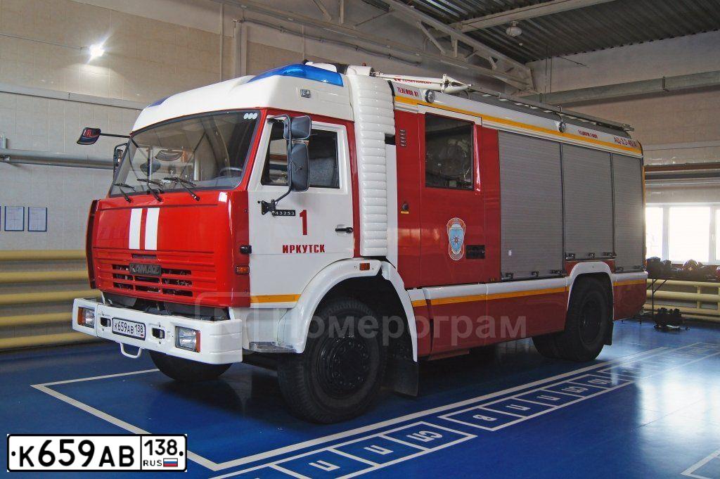 Фото автомобиля KAMAZ Z 43253 4X2, 2013 — госномер К659АВ138. Цвет: ГОСТ Р50574-2002
