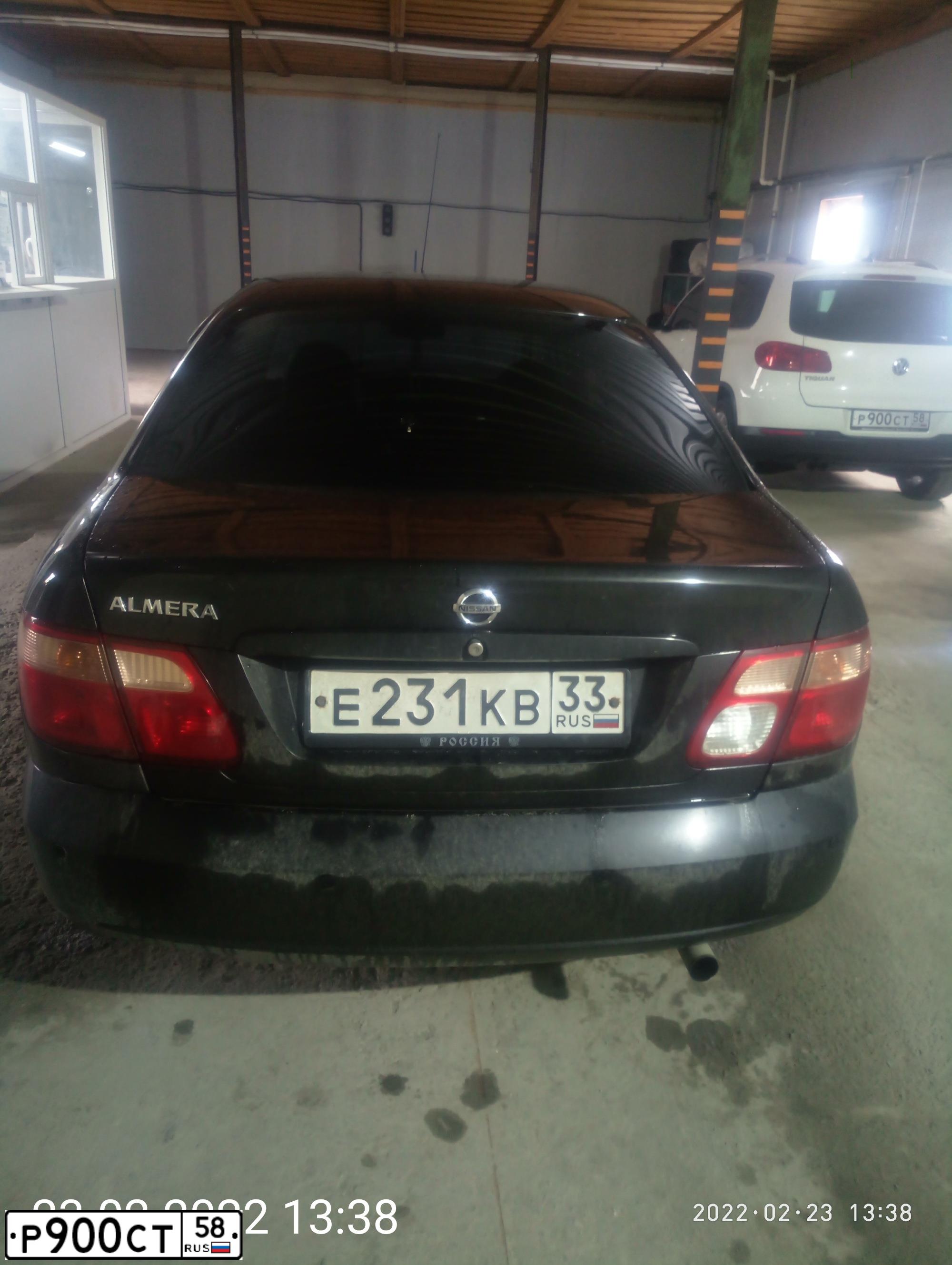 Фото автомобиля VOLKSWAGEN TIGUAN, 2013 — госномер Р900СТ58. Цвет: Белый
