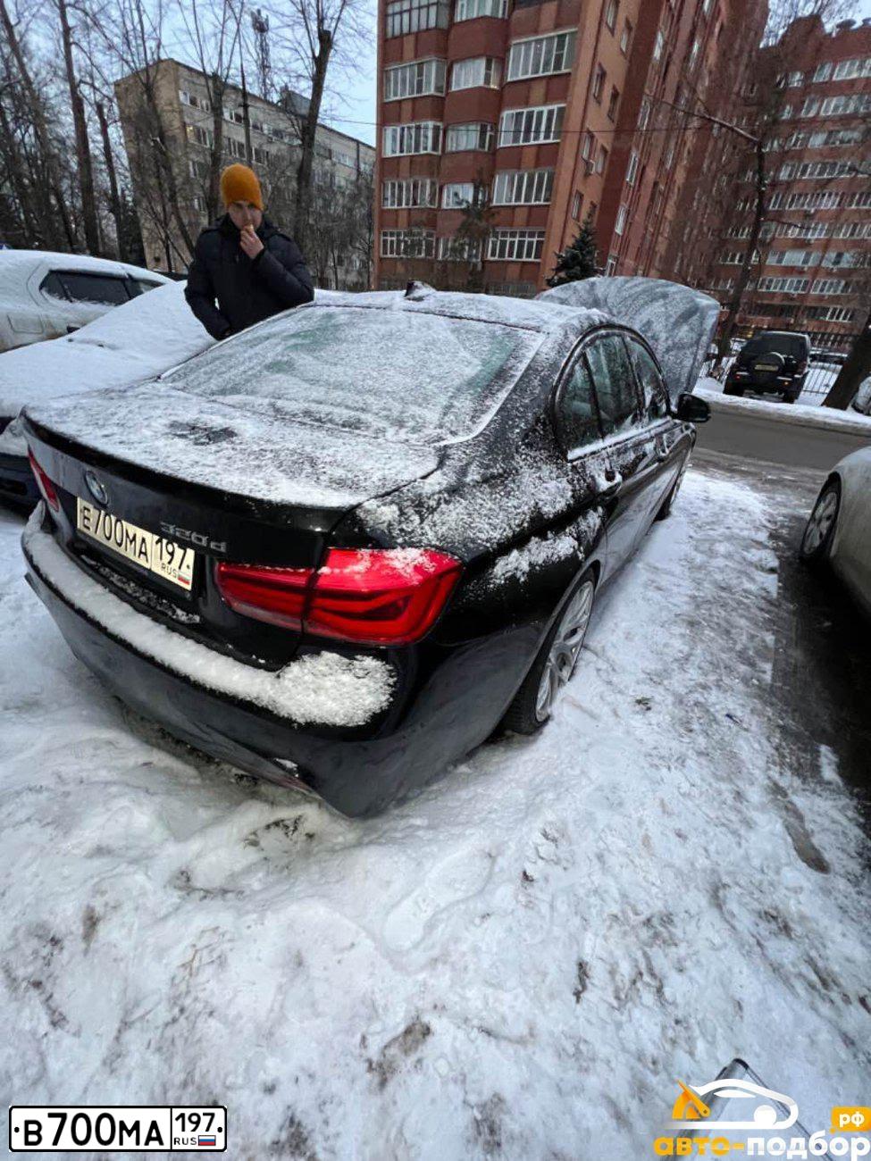 Фото автомобиля TOYOTA COROLLA, 2011 — госномер Р470ВС799. Цвет: КРАСНЫЙ
