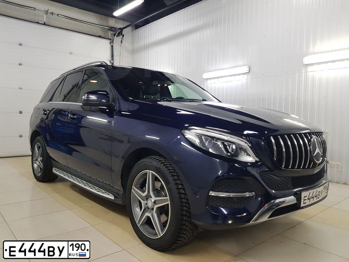 Фото автомобиля TOYOTA LANDCRUISER, 2013 — госномер М150УР32. Цвет: ЧЕРНЫЙ