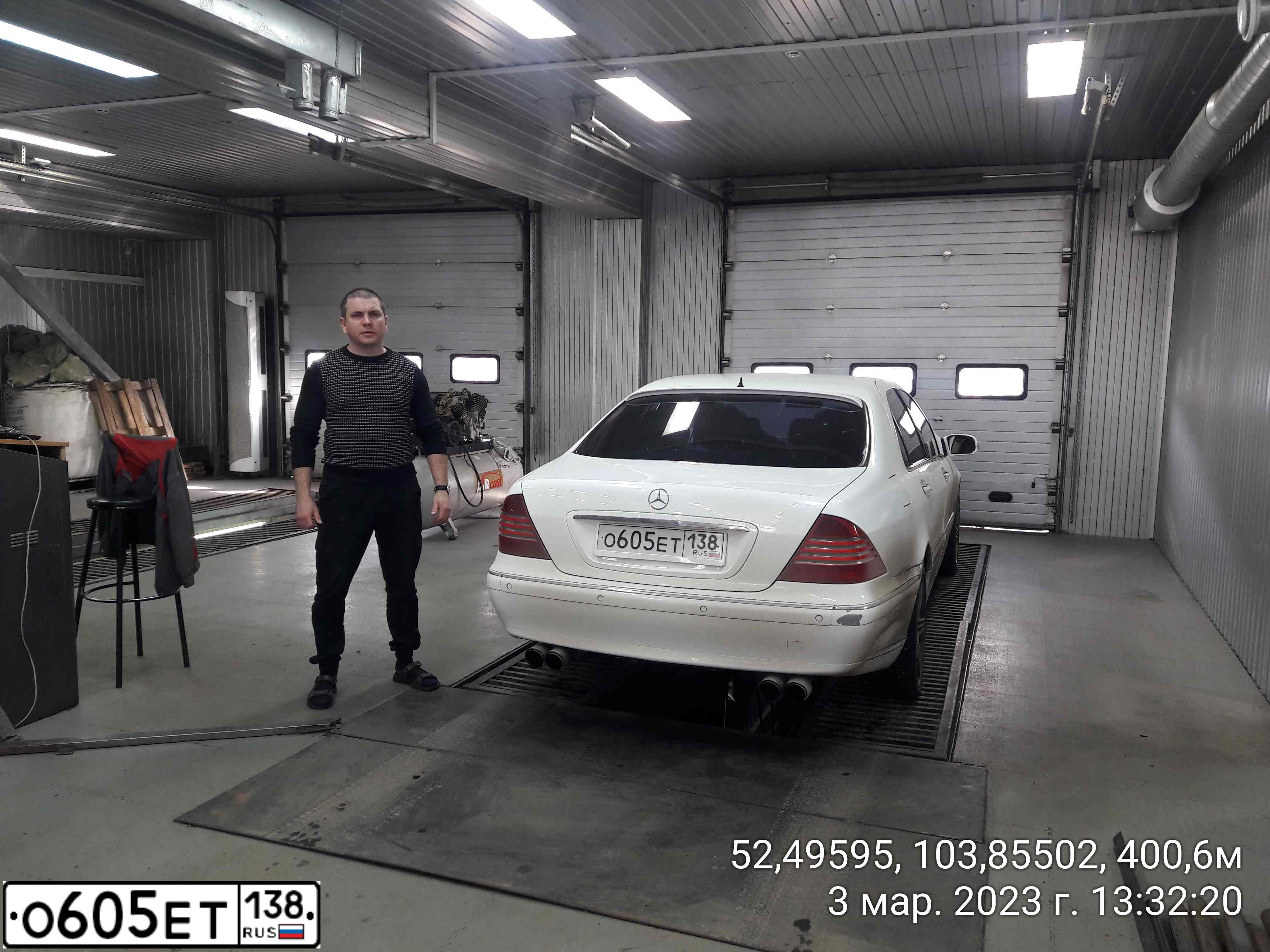 Фото автомобиля MERCEDES S-KLASSE, 1999 — госномер В567ВК97. Цвет: Белый