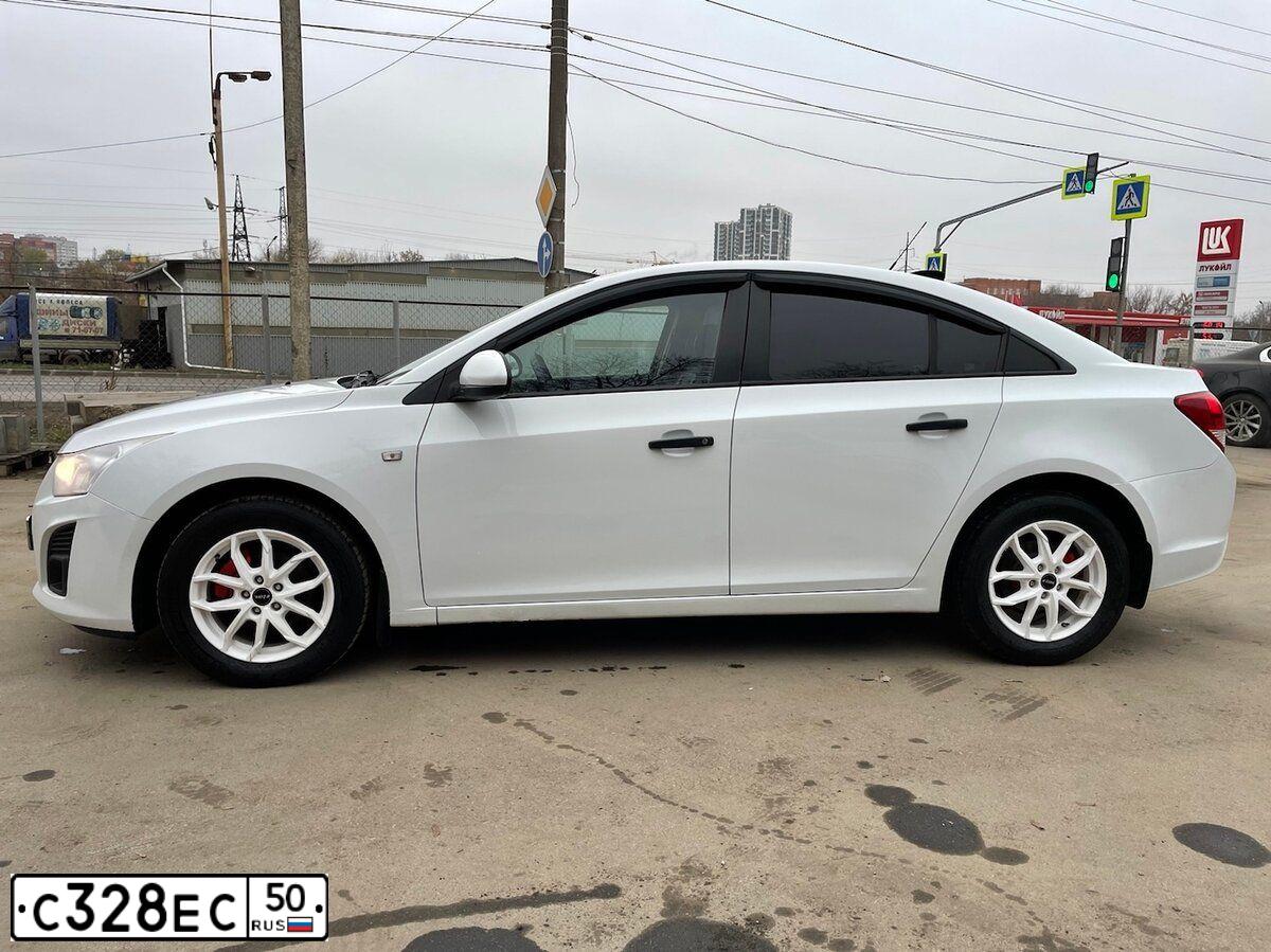 Фото автомобиля CHEVROLET CRUZE, 2013 — госномер С149ЕС57. Цвет: Белый