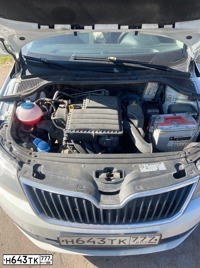 Фото автомобиля SKODA RAPID, 2016 — госномер Н643ТК777. Цвет: БЕЛЫЙ