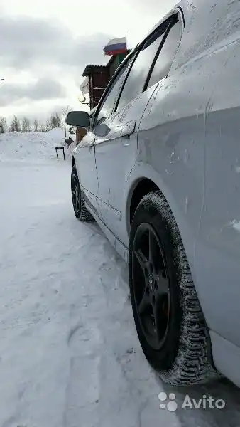 Фото автомобиля MITSUBISHI GALANT, 2003 — госномер С977СВ40. Цвет: Серебристый
