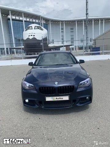Фото автомобиля BMW SERIE 5, 2012 — госномер С419МР89. Цвет: синий