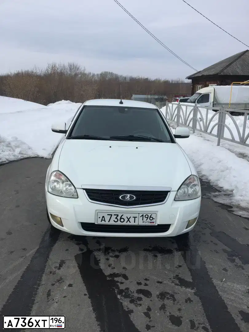 Фото автомобиля LADA 2170 PRIORA, 2013 — госномер Р896НУ05. Цвет: Белый