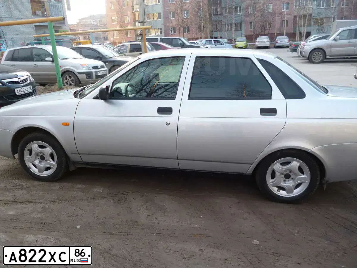 Фото автомобиля OPEL ASTRA, 2012 — госномер Н568ОХ702. Цвет: ЧЕРНЫЙ МЕТАЛЛИК