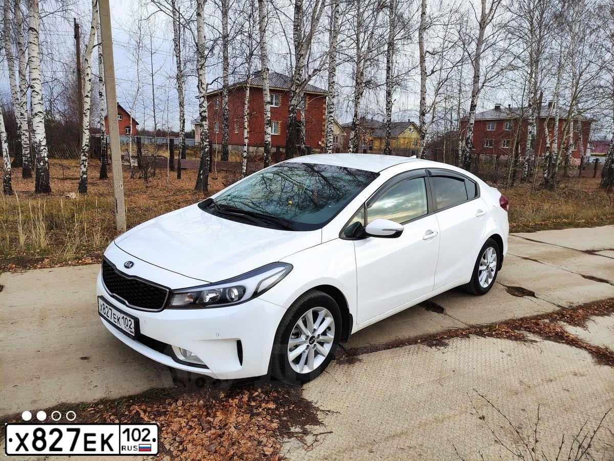 Фото автомобиля КИА YD (CERATO FORTE), 2018 — госномер Р360ЕА774. Цвет: Белый