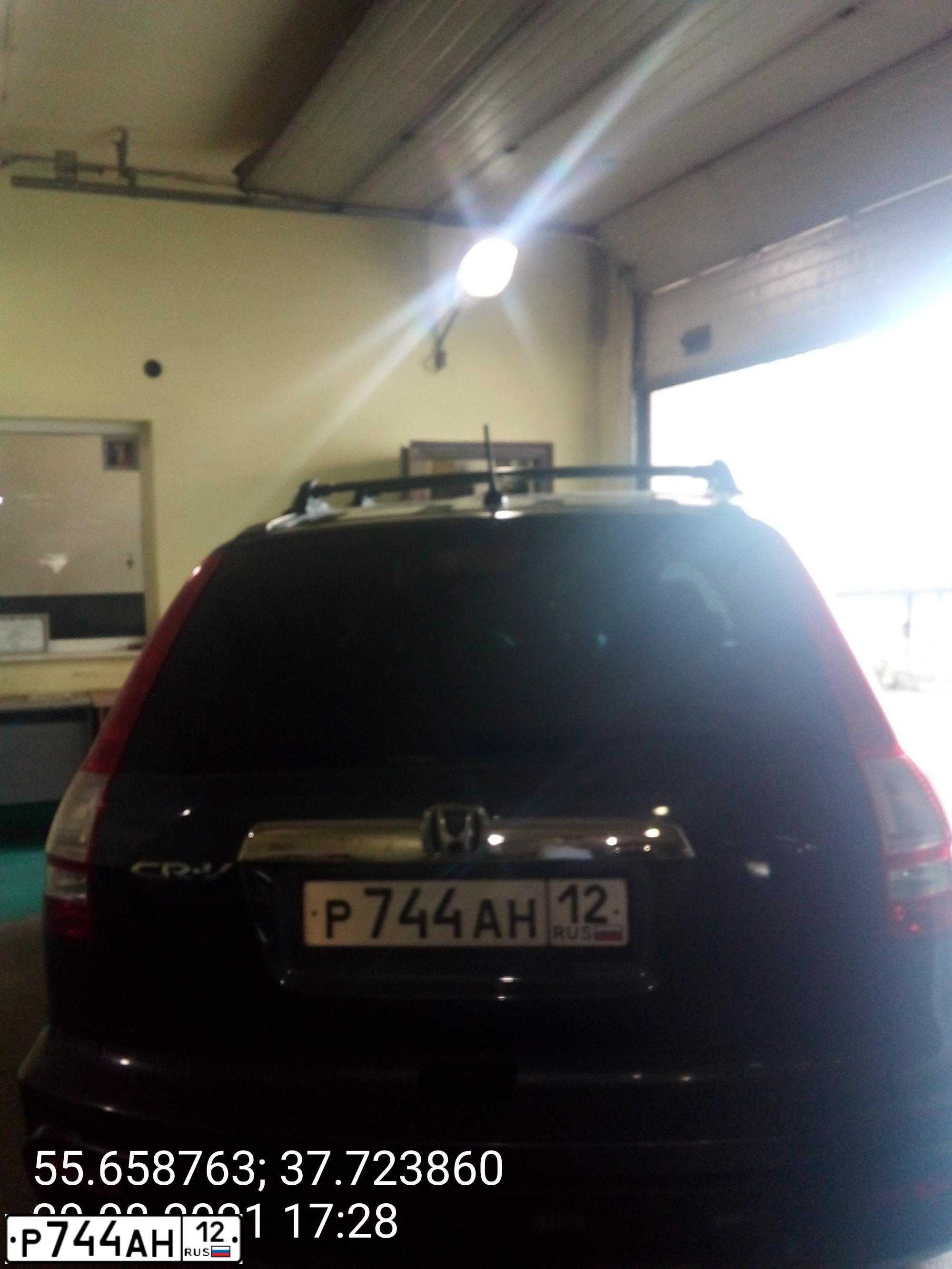 Фото автомобиля HONDA CR-V, 2008 — госномер Р744АН12. Цвет: ТЕМНО-СЕРЫЙ