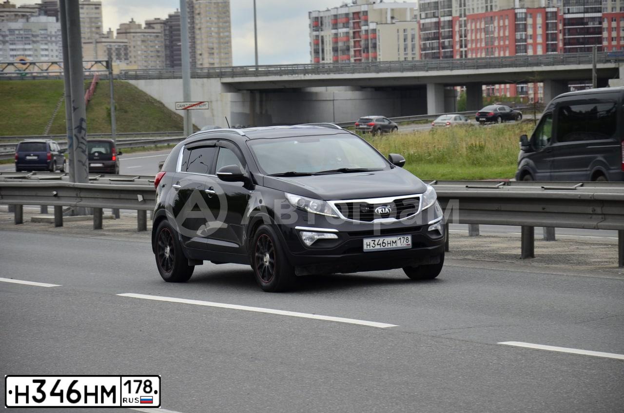Фото автомобиля KIA SPORTAGE, 2012 — госномер Н346НМ178. Цвет: ЧЕРНЫЙ ПЕРЛАМУТР
