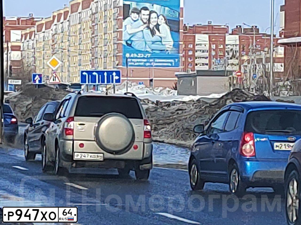 Фото автомобиля LADA 2170 PRIORA, 2008 — госномер Е927ВВ08. Цвет: СРЕДНИЙ СЕРО-ЗЕЛ МЕТ