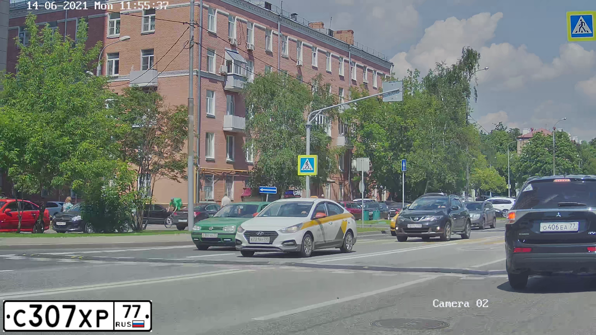 Фото автомобиля VOLKSWAGEN GOLF, 1999 — госномер С307ХР77. Цвет: ЗЕЛЕНЫЙ