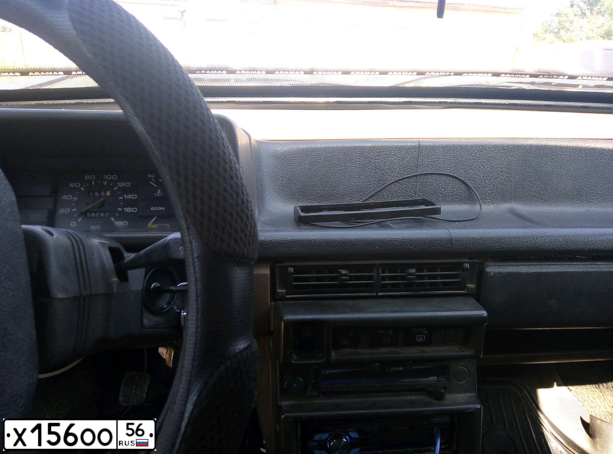 Фото автомобиля LADA 2109 SAMARA, 1997 — госномер Р366КС56. Цвет: ЖЕЛТО-БЕЛАЯ