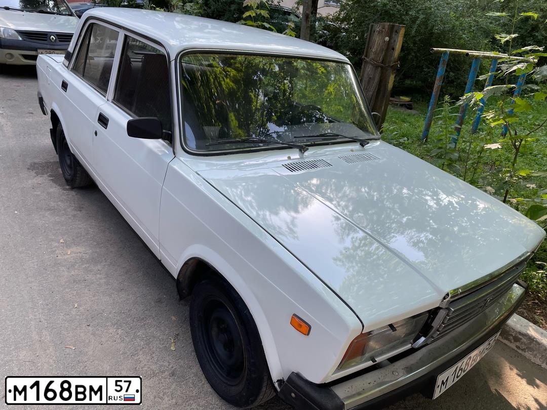 Фото автомобиля LADA 2107, 2008 — госномер С123КХ57. Цвет: ЯРКО-БЕЛЫЙ