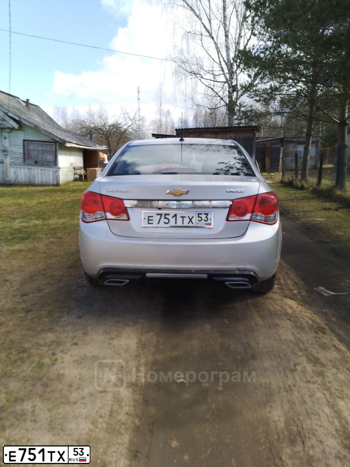 Фото автомобиля CHEVROLET CRUZE, 2010 — госномер А826ОУ178. Цвет: СЕРЕБРИСТЫЙ МЕТАЛЛИК