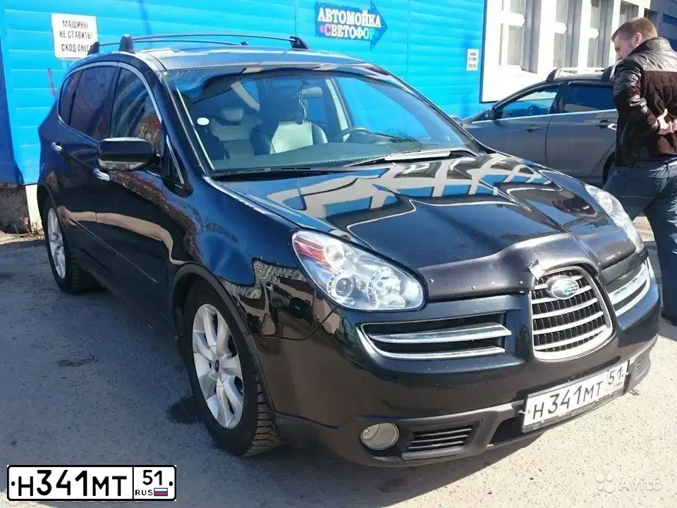 Фото автомобиля SUBARU B9 TRIBECA, 2005 — госномер М384ЕУ51. Цвет: ЧЕРНЫЙ