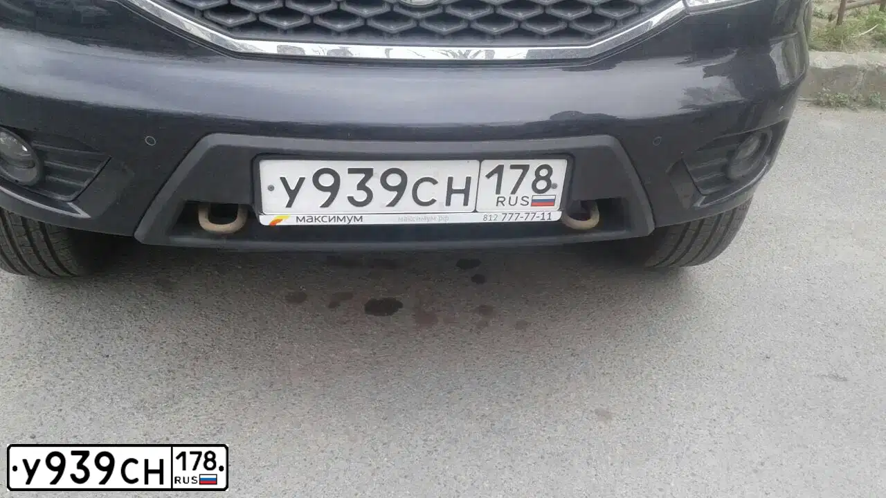 Фото автомобиля UAZ 3163 PATRIOT, 2016 — госномер У939СН178. Цвет: ЧЕРНЫЙ МЕТАЛЛИК