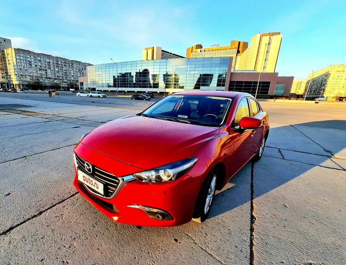 Фото автомобиля MAZDA 3, 2017 — госномер У057ВР323. Цвет: Красный