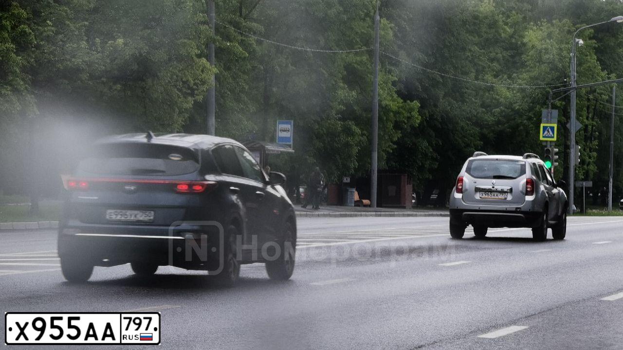 Фото автомобиля PEUGEOT 206, 2007 — госномер Х955АА797. Цвет: Серебристый