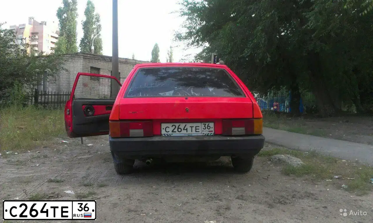 Фото автомобиля VAZ ВАЗ 2108, 1985 — госномер С264ТЕ36. Цвет: КРАСНЫЙ