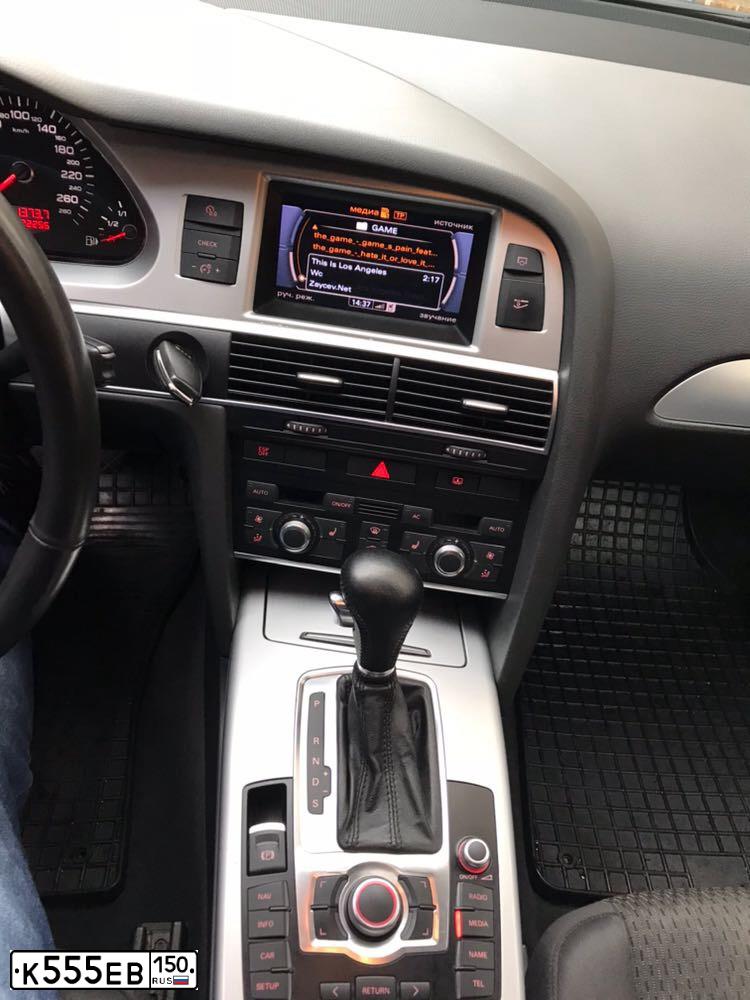 Фото автомобиля HYUNDAI HD-SERIE, 2006 — госномер У802МУ31. Цвет: СИНИЙ