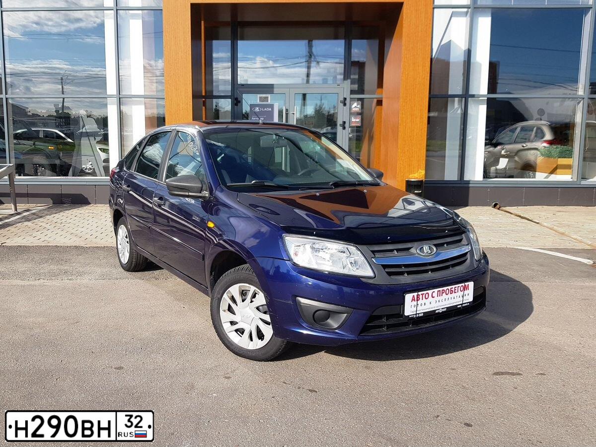 Фото автомобиля LADA 2191 GRANTA, 2016 — госномер Н290ВН32. Цвет: синий
