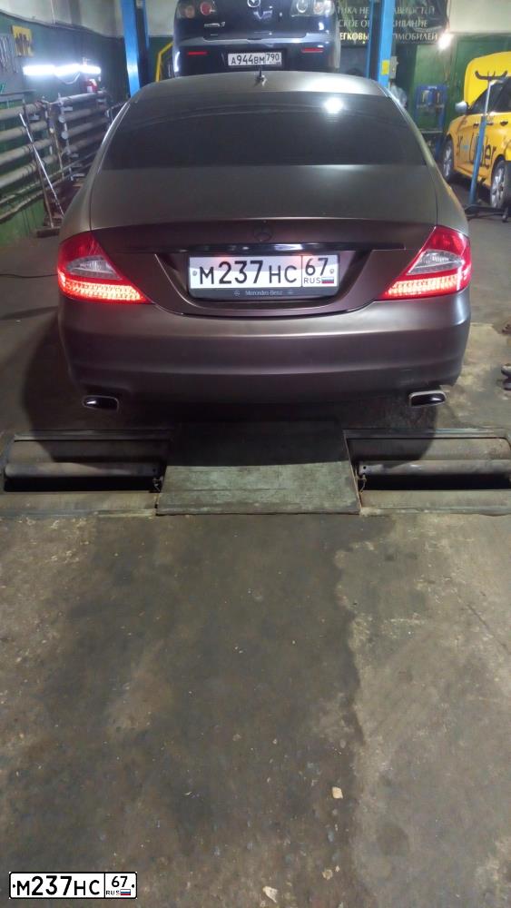 Фото автомобиля MERCEDES-BENZ 280, 2008 — госномер Х600ЕС198