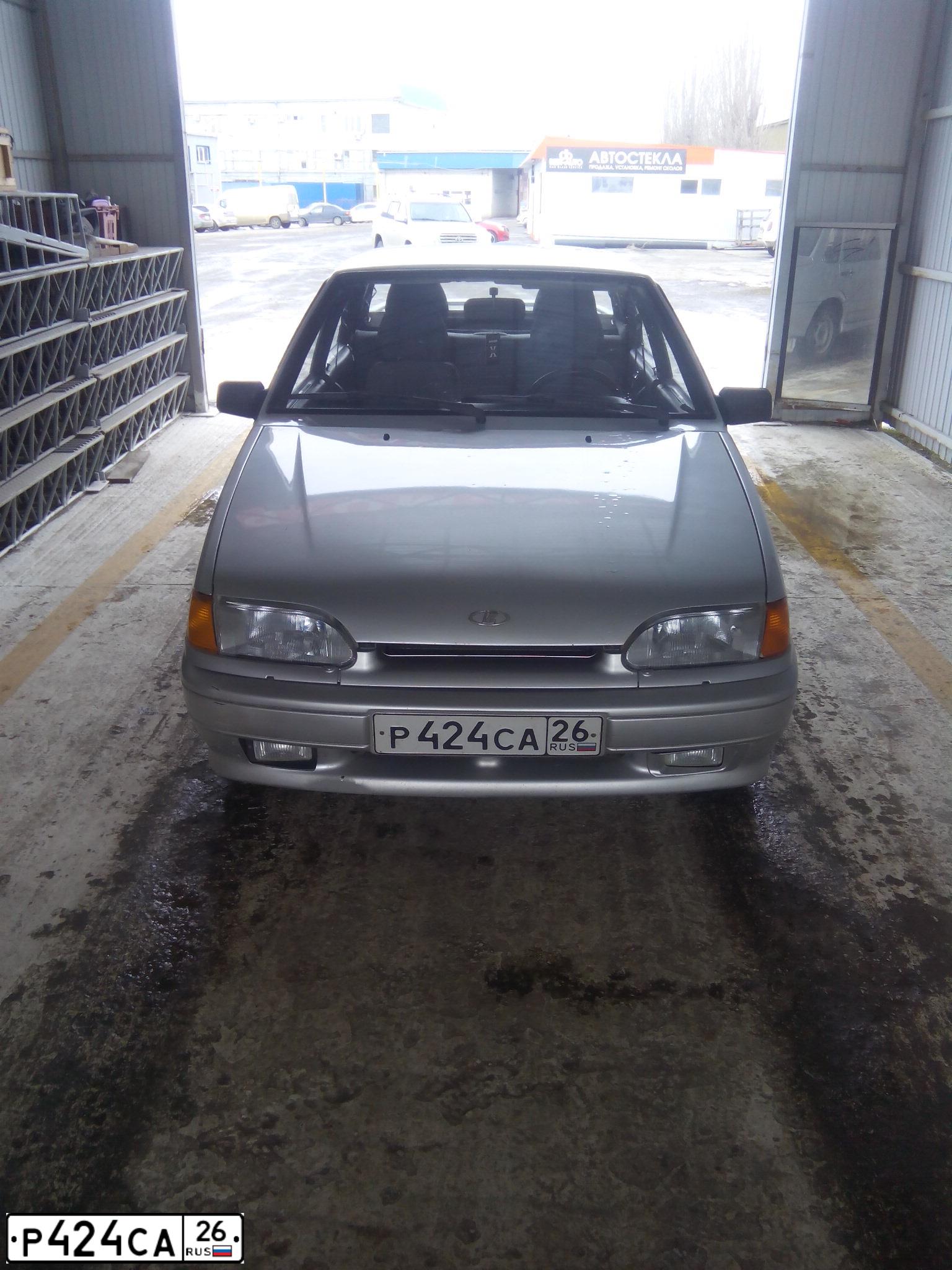 Фото автомобиля LADA 2115 SAMARA, 2008 — госномер Р424СА26. Цвет: СВЕТЛО СЕРЕБРИСТЫЙ МЕТАЛЛ