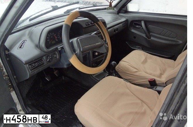 Фото автомобиля LADA 2114 SAMARA, 2004 — госномер С871МС48. Цвет: СВЕТЛО-СЕРЕБРИСТЫЙ  МЕТАЛЛИК