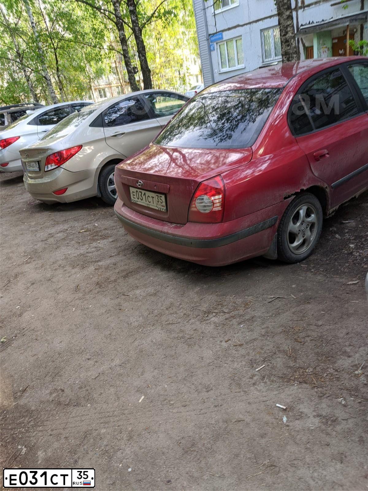 Фото автомобиля HYUNDAI ELANTRA, 2005 — госномер С300РА35. Цвет: ВИШНЕВЫЙ